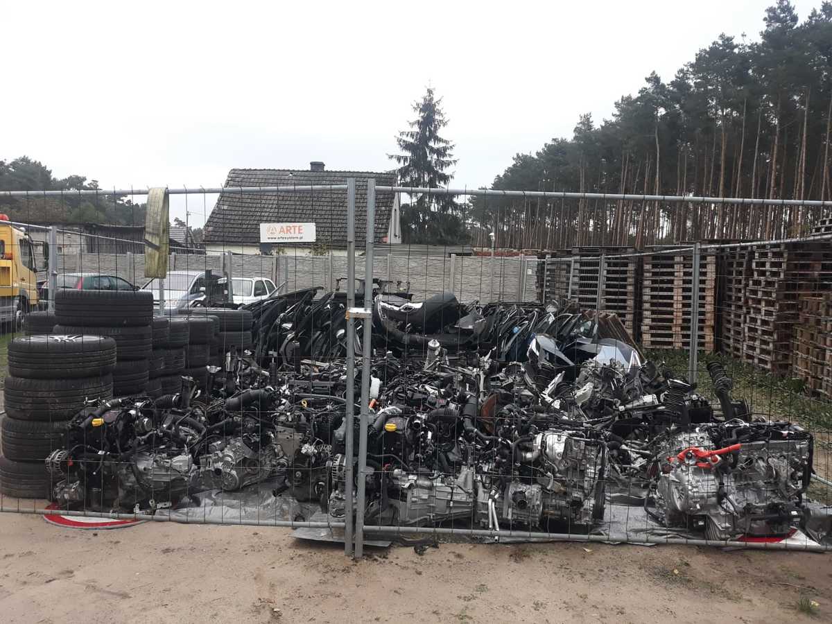 ostrzeszów dziupla - KPP Ostrzeszów