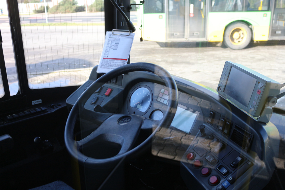 autobus tramwaj mpk komunikacja miejska pasażer pasażerowie peka - Leon Bielewicz - Radio Poznań