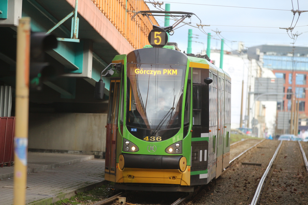 autobus tramwaj mpk komunikacja miejska pasażer pasażerowie peka - Leon Bielewicz - Radio Poznań