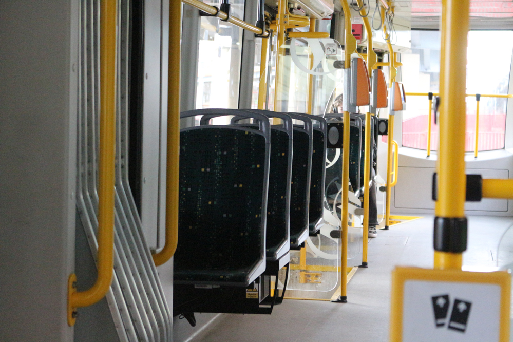 autobus tramwaj mpk komunikacja miejska pasażer pasażerowie peka - Leon Bielewicz - Radio Poznań