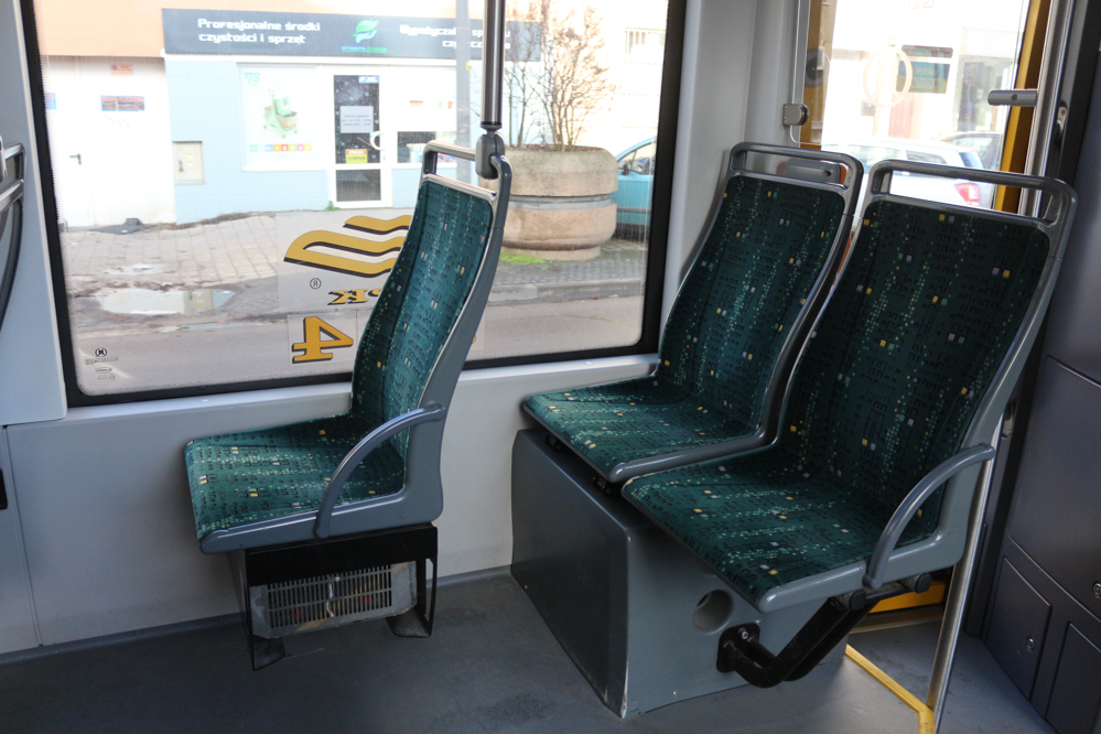 autobus tramwaj mpk komunikacja miejska pasażer pasażerowie peka - Leon Bielewicz - Radio Poznań