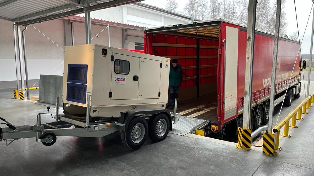 Samolot z polską pomocą humanitarną dla Turcji odleciał z lotniska w Powidzu  - st. kpt. Damian Wałpuski - PSP