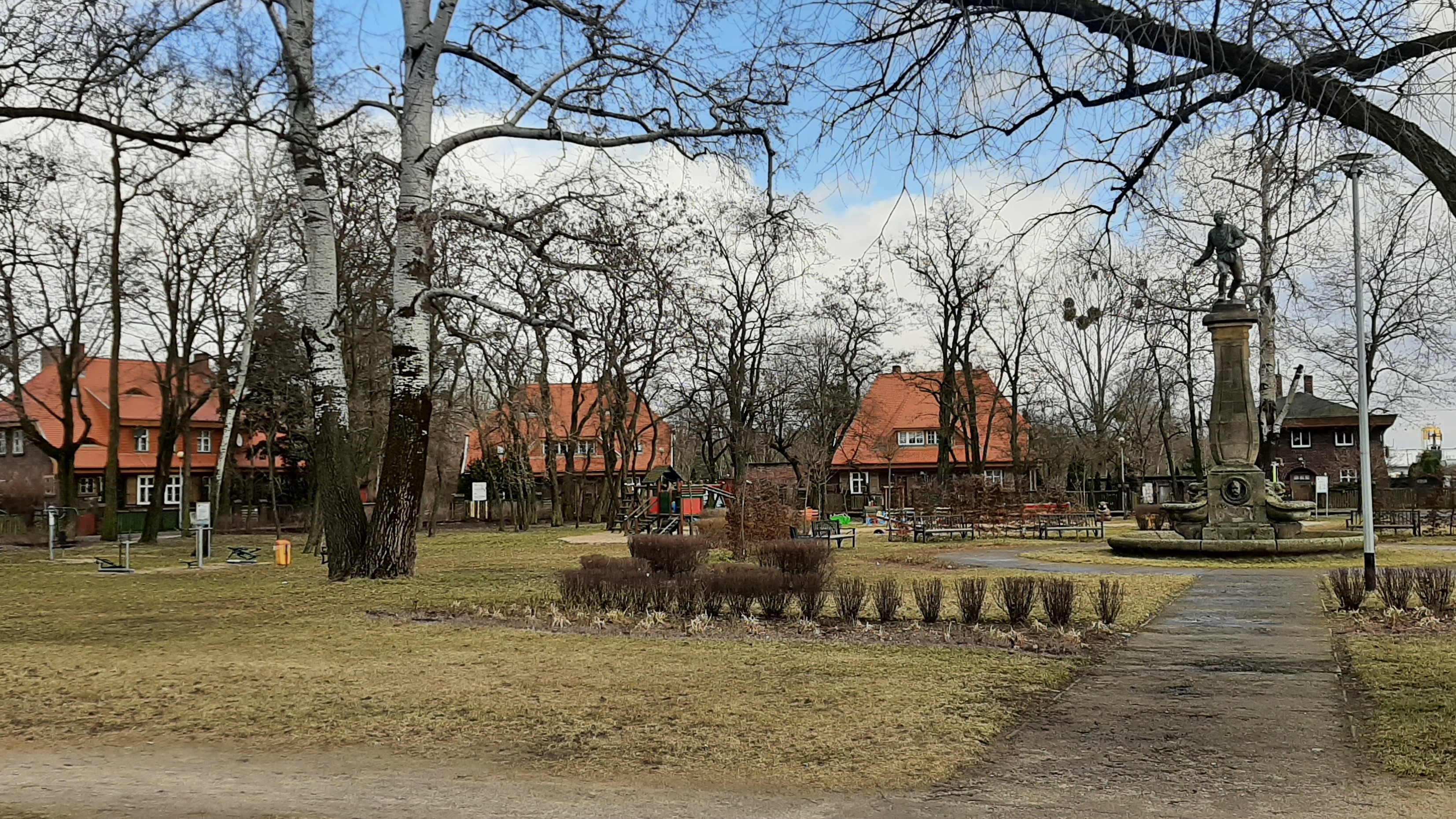 Luboń, zespół domów kadry inżynierskiej fabryki nawozów - Powiat Poznański