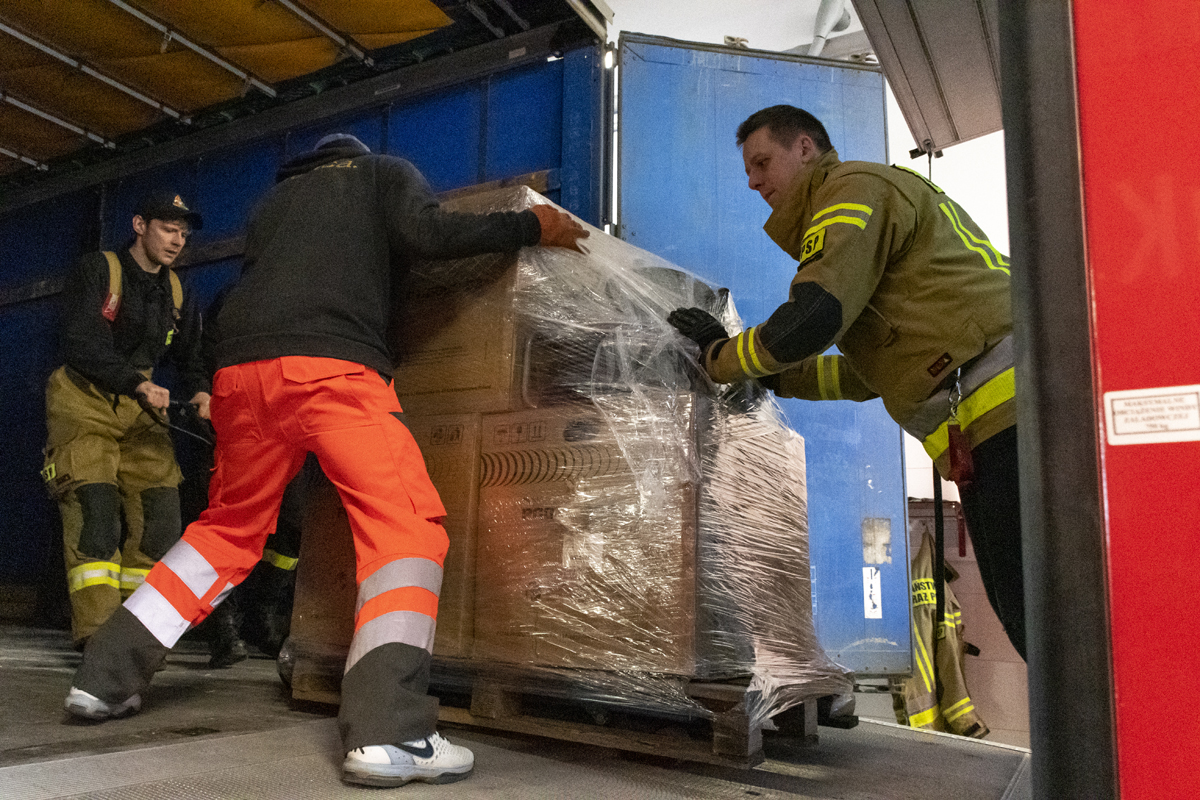 powiat poznański dary dla rejonu obuchowskiego  - Powiat Poznański 