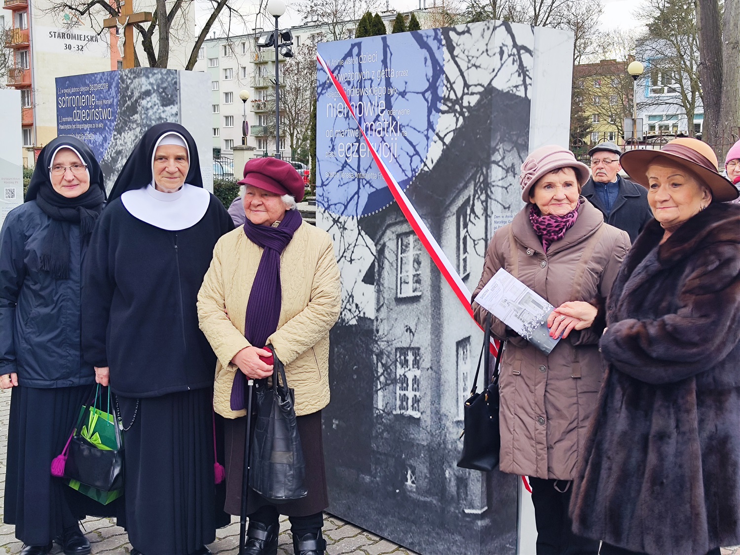 wystawa IPN siostry  - Przemysław Stochaj