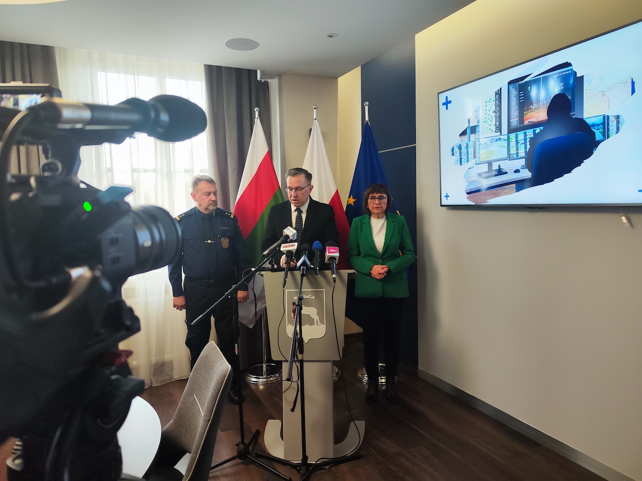 centrum zarządzania miastem piła piotr głowski - Przemysław Stochaj - Radio Poznań