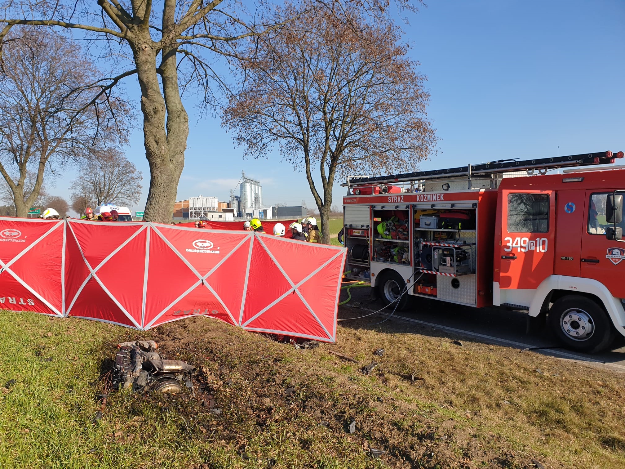 wypadek janików bmw - mł. asp. Jakub Pietrzak - Komenda Miejska Państwowej Straży Pożarnej w Kaliszu