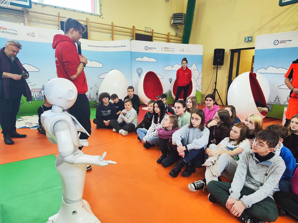 Turystyczna Szkoła - Przemysław Stochaj - Radio Poznań