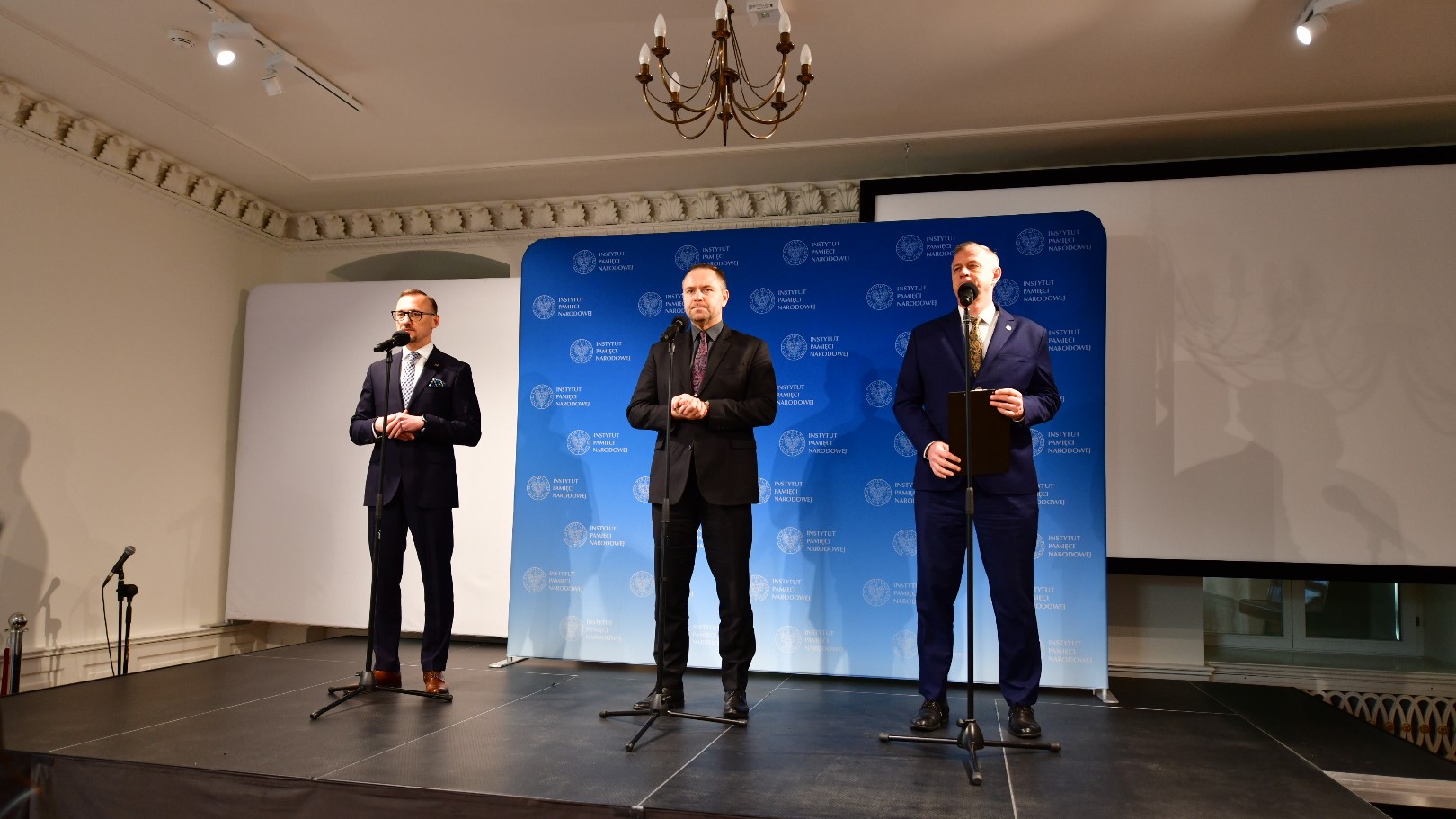 śledztwo ws śmierci wojciecha cieślewicza  - Wojtek Wardejn - Radio Poznań