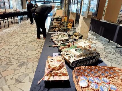 kartonowe modele  - NOK