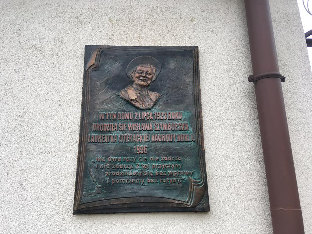 tablica wisławy szymborskiej kórnik - Rafał Regulski - Radio Poznań