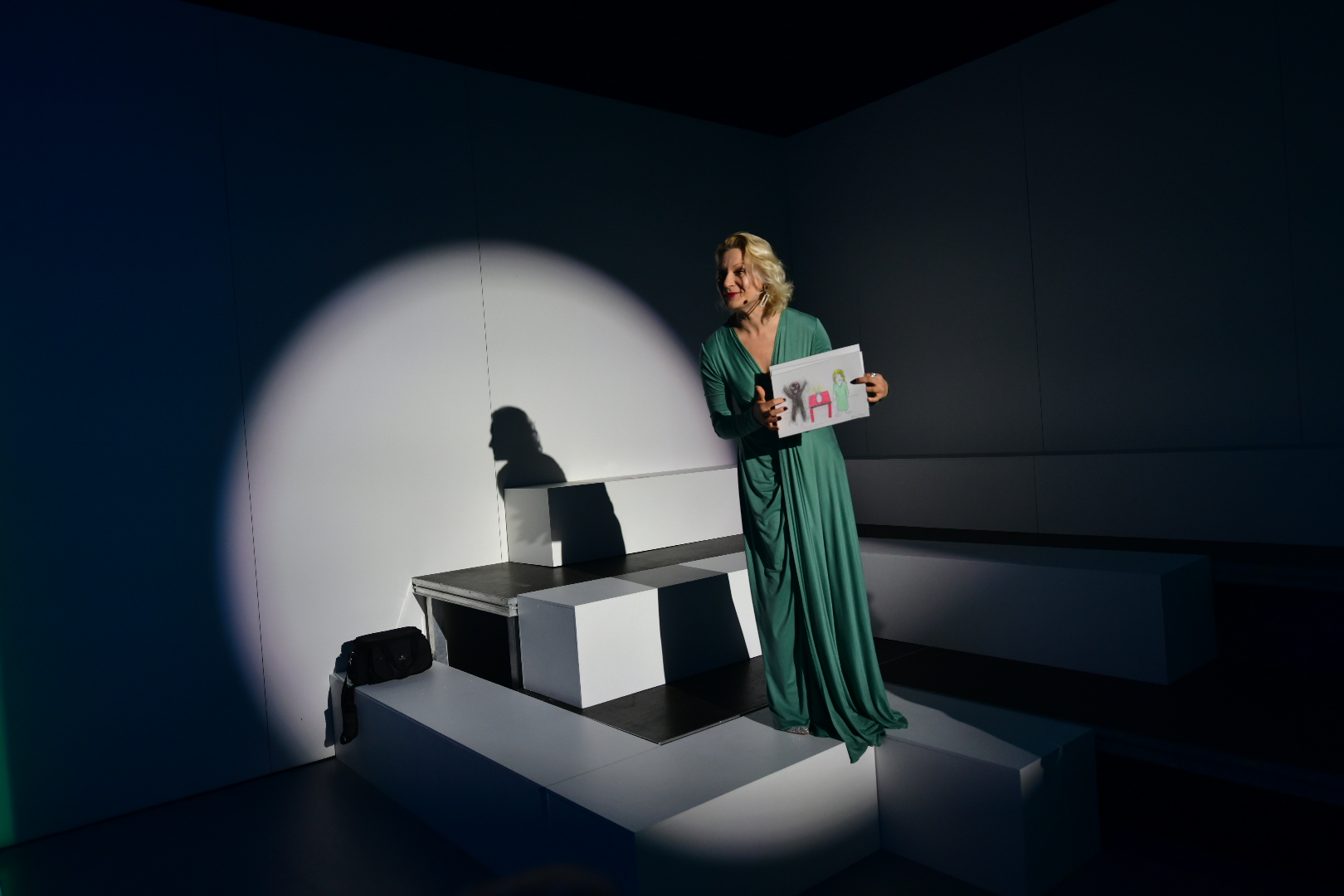 taśmy rodzinne spektakl teatr polski - Wojtek Wardejn - Radio Poznań