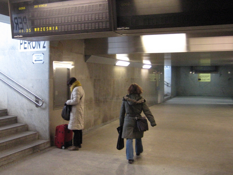 Dworzec  - przejście podziemne - Adam Michalkiewicz