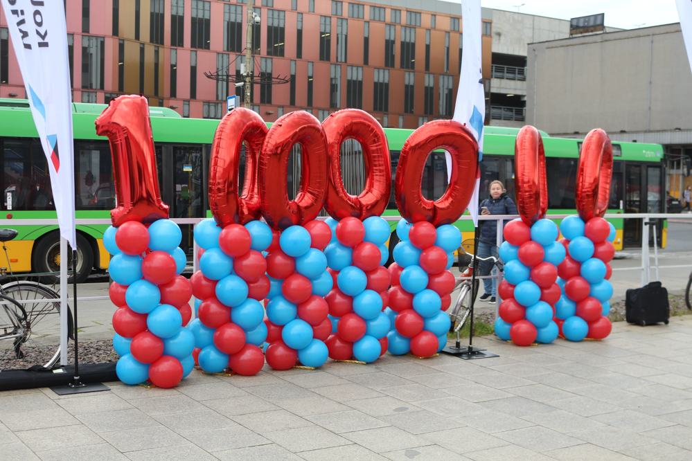 100 milionowy pasażer - Leon Bielewicz