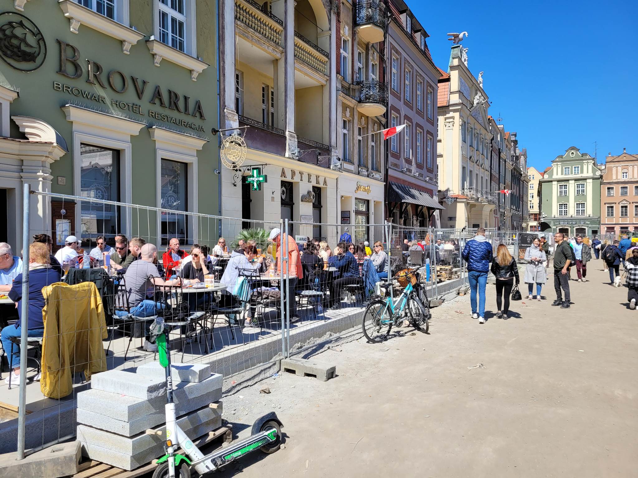 ogródki gastronomiczne rynek poznań stary rynek poznań - Krzysztof Polasik - Radio Poznań