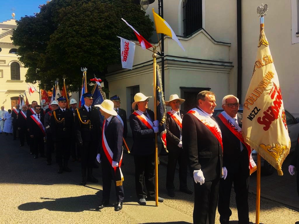 robotnicy kalisz pielgrzymka robotników do św józefa 1 maja kalisz - Danuta Synkiewicz  - Radio Poznań