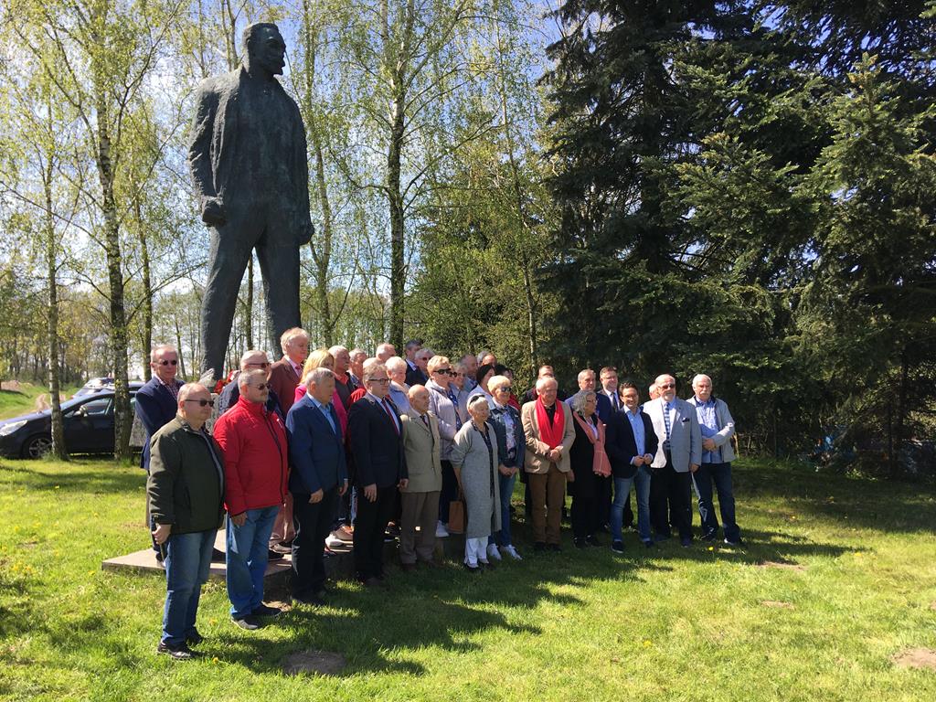 lewica 1 maja lewica czołowo pomnik marcina kasprzaka - Rafał Regulski - Radio Poznań