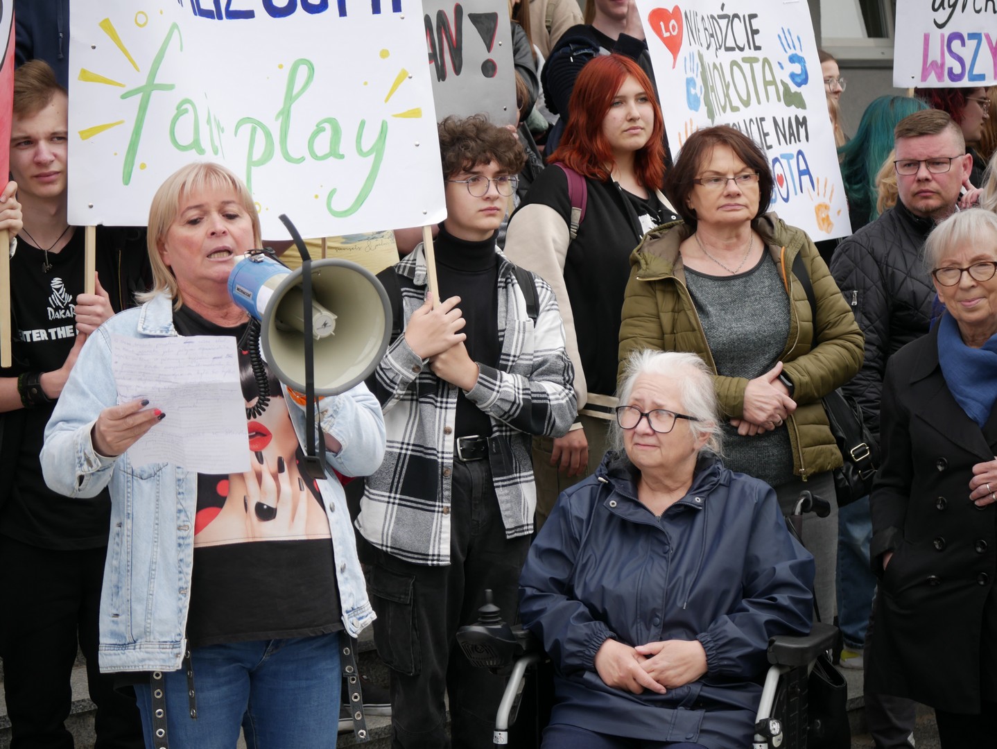 murem za waldemarem koło - Sławomir Zasadzki - Radio Poznań