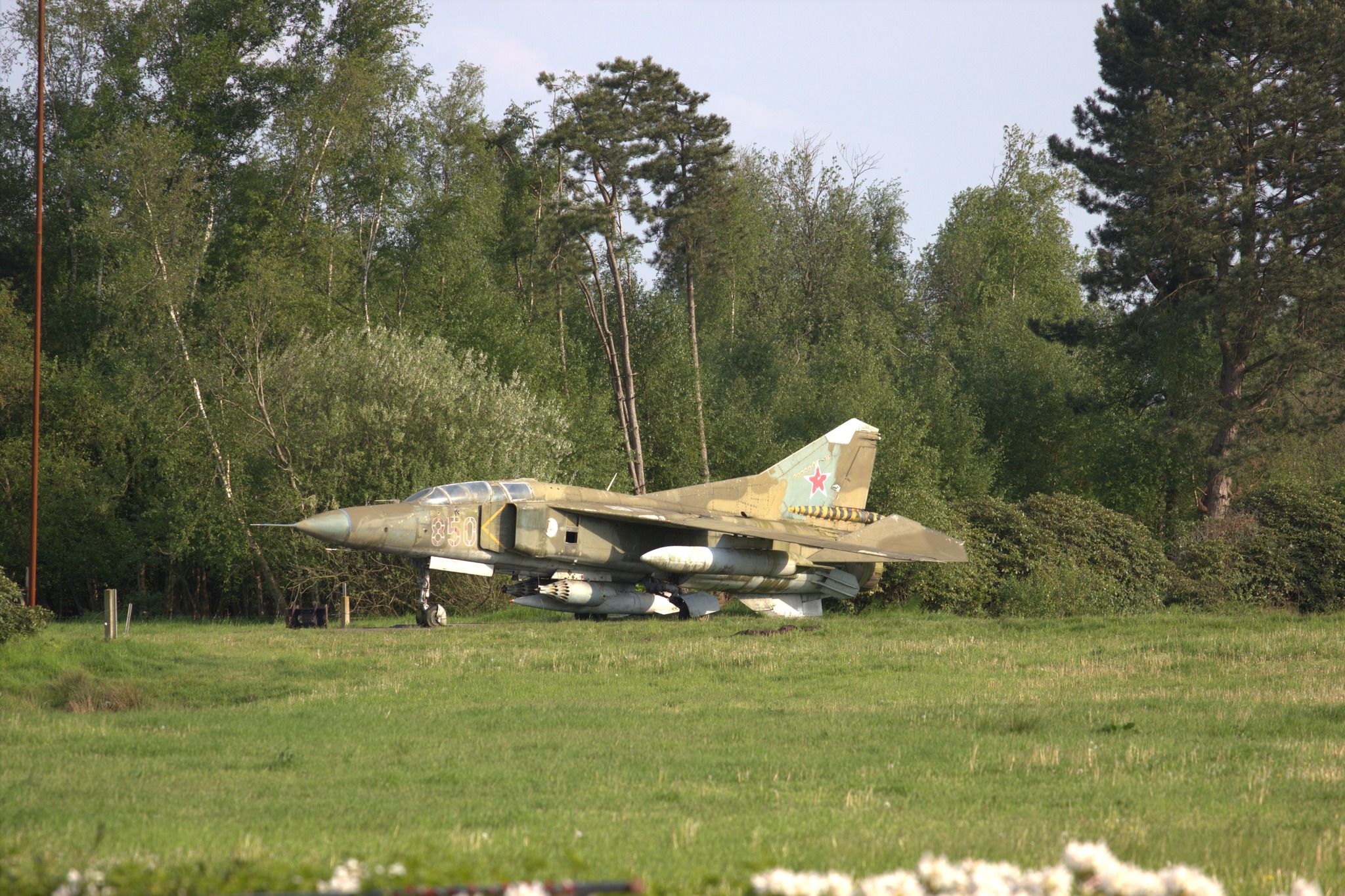 MiG-23UB 850 piła - FB: MiG-23UB 850 Flogger C Team / Fundacja Srebrne Skrzydła