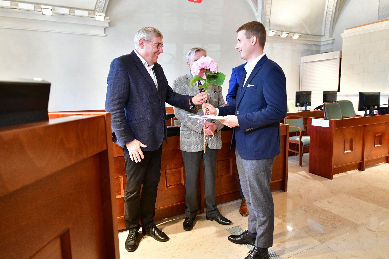 stypendia dla młodych naukowców - Wojtek Wardejn - Radio Poznań