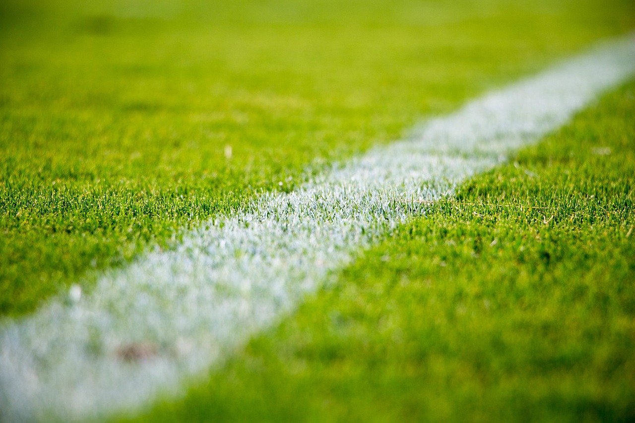 futbol piłka nożna boisko - Pixabay