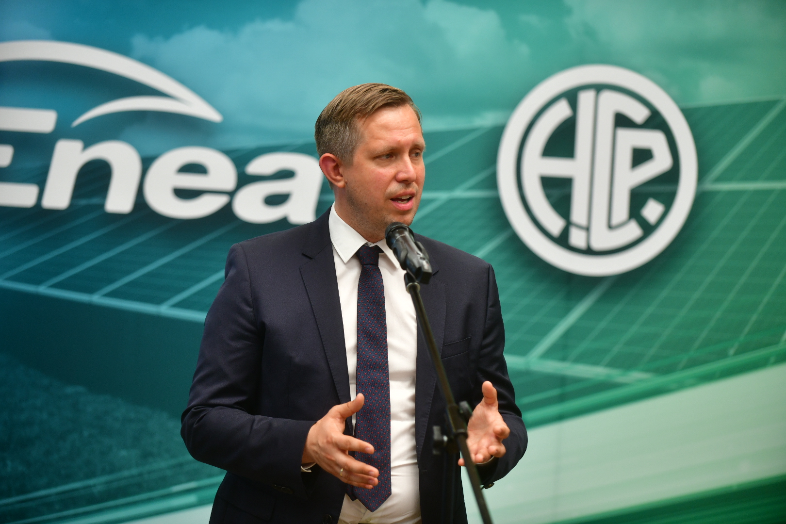 hcp cegielski enea umowa panele fotowoltaiczne - Wojtek Wardejn - Radio Poznań