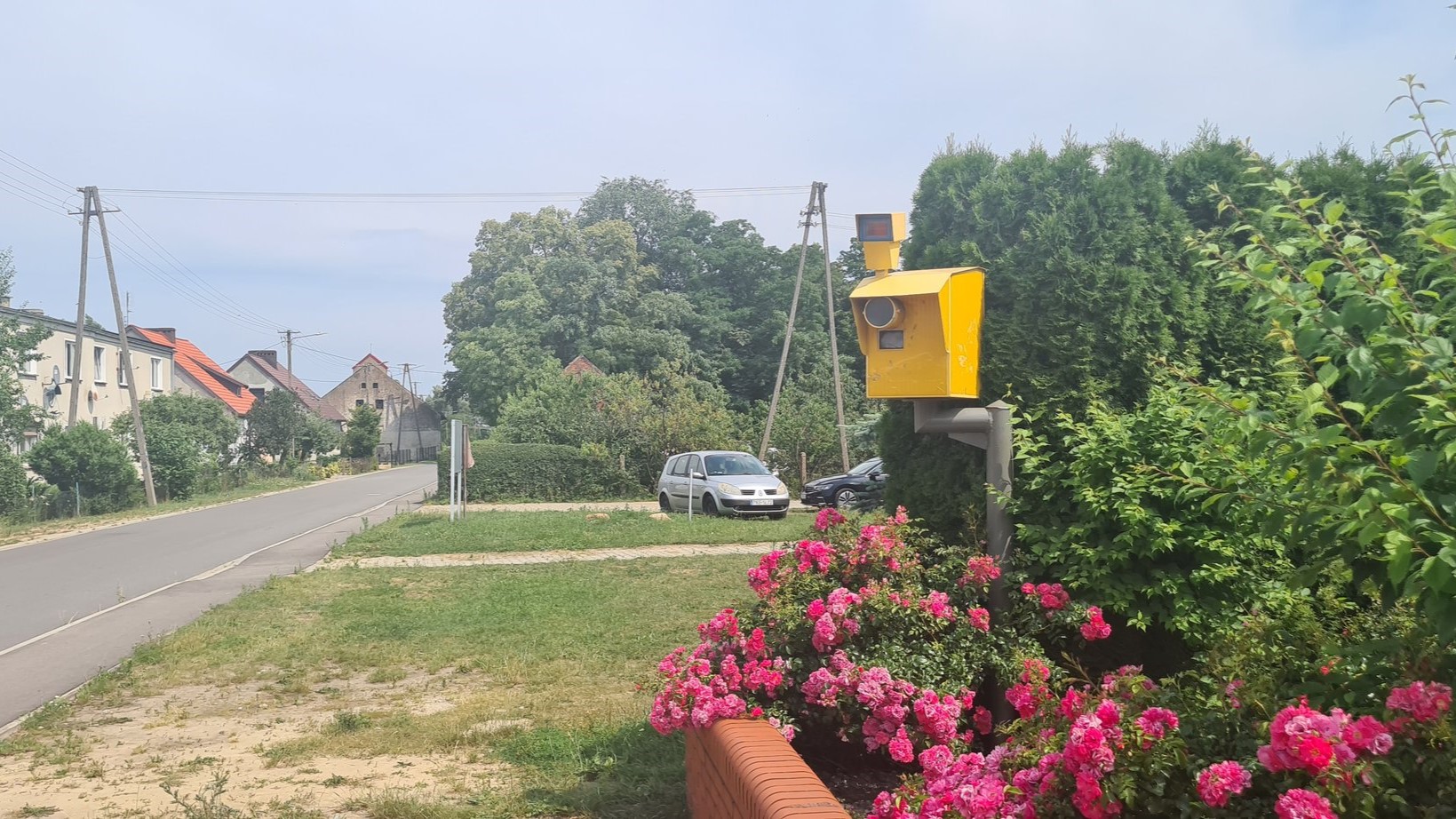 fotoradar na wsi wielki buczek fotorarad - TT:  Krzysztof Grabowski