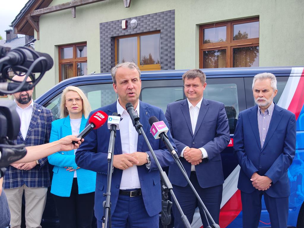 500 plus wojewoda konferencja - Przemysław Stochaj  - Radio Poznań