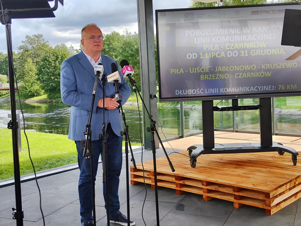 autobusy piła czarnków starosta eligiusz komarowski - Przemysław Stochaj - Radio Poznań