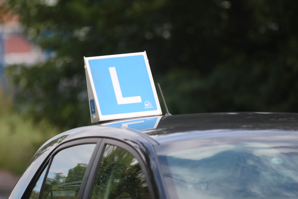 nauka jazdy l ELKA prawo jazdy egzamin na prawo jazdy egzamin prawo jazdy - Leon Bielewicz  - Radio Poznań