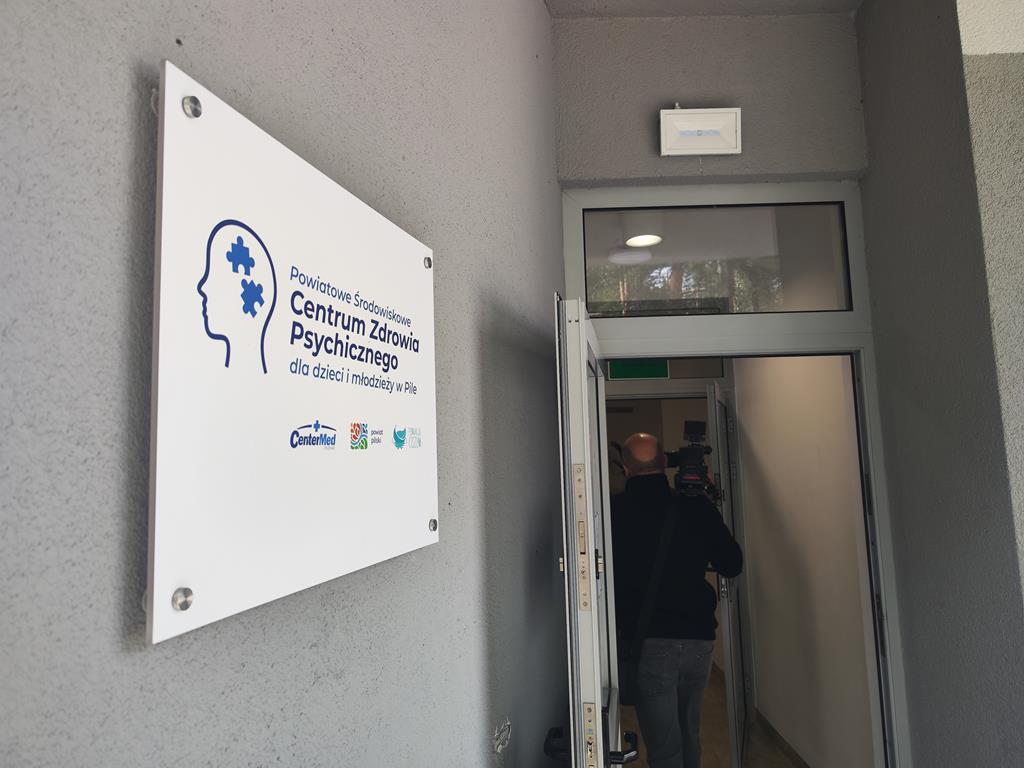 Powiatowe Środowiskowe Centrum Zdrowia Psychicznego dla Dzieci i Młodzieży w Pile - Przemysław Stochaj - Radio Poznań