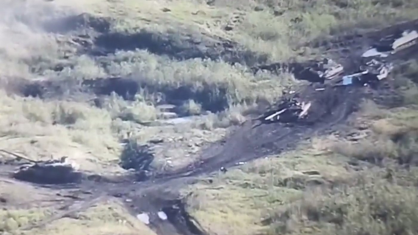 zniszczone czołgi t-90 - Defense of Ukraine