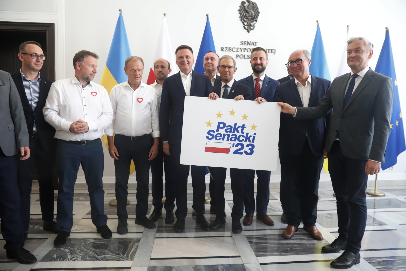 mid-23817200 - PAP/Tomasz Gzell