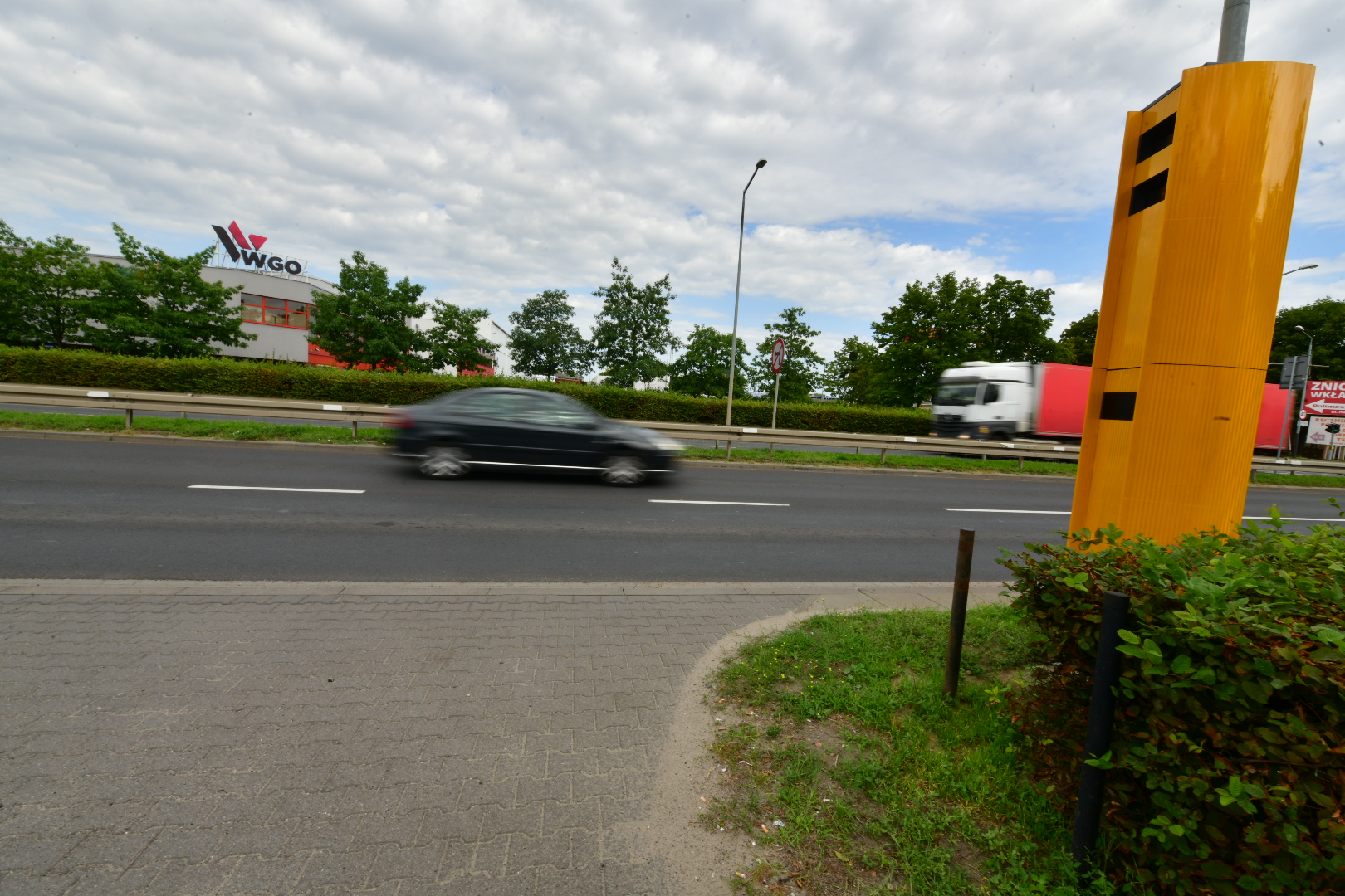 nowy fotoradar na głogowskiej fotoradar głogowska - Wojtek Wardejn - Radio Poznań