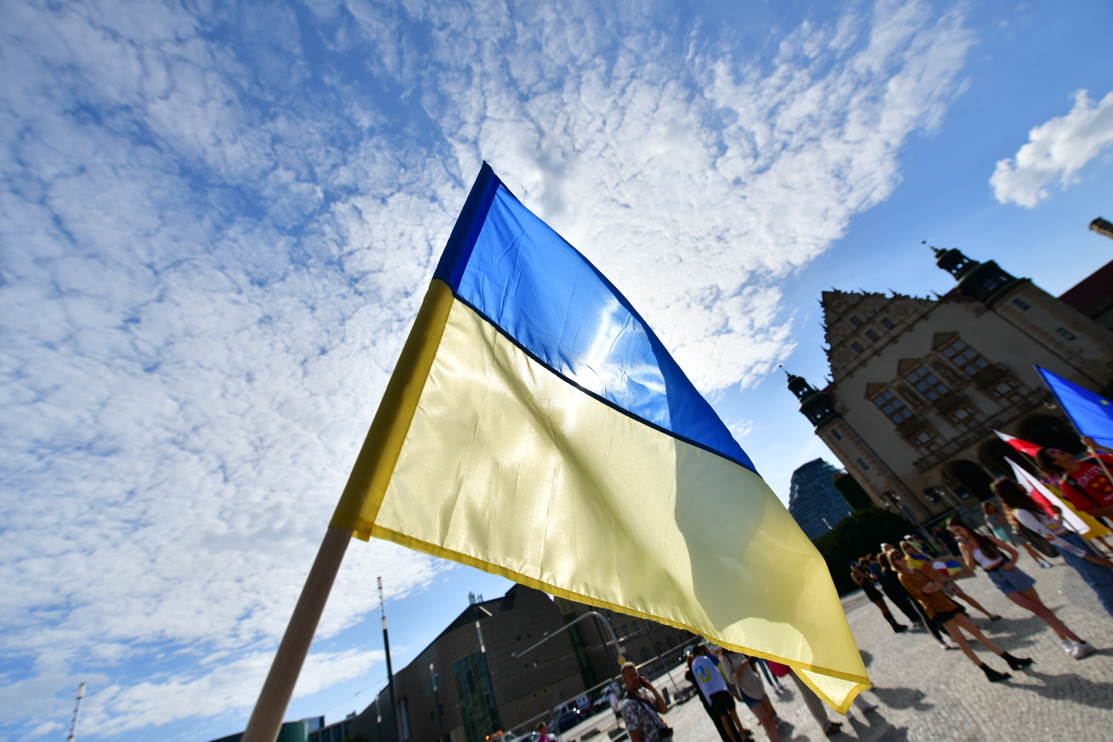  marsz ulicami Poznania z okazji Dnia Niepodległości Ukrainy - Wojtek Wardejn - Radio Poznań