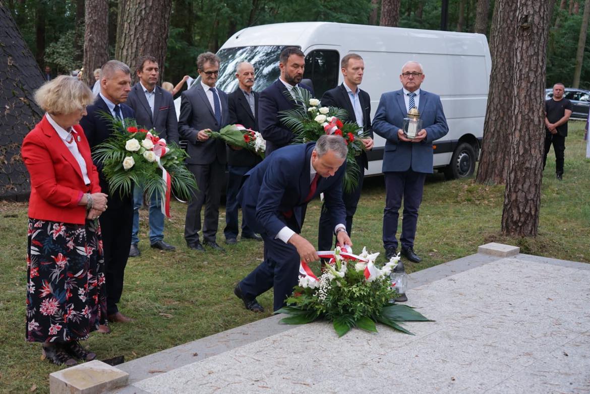 Uroczystości w Lasach Rożnowskich - WUW