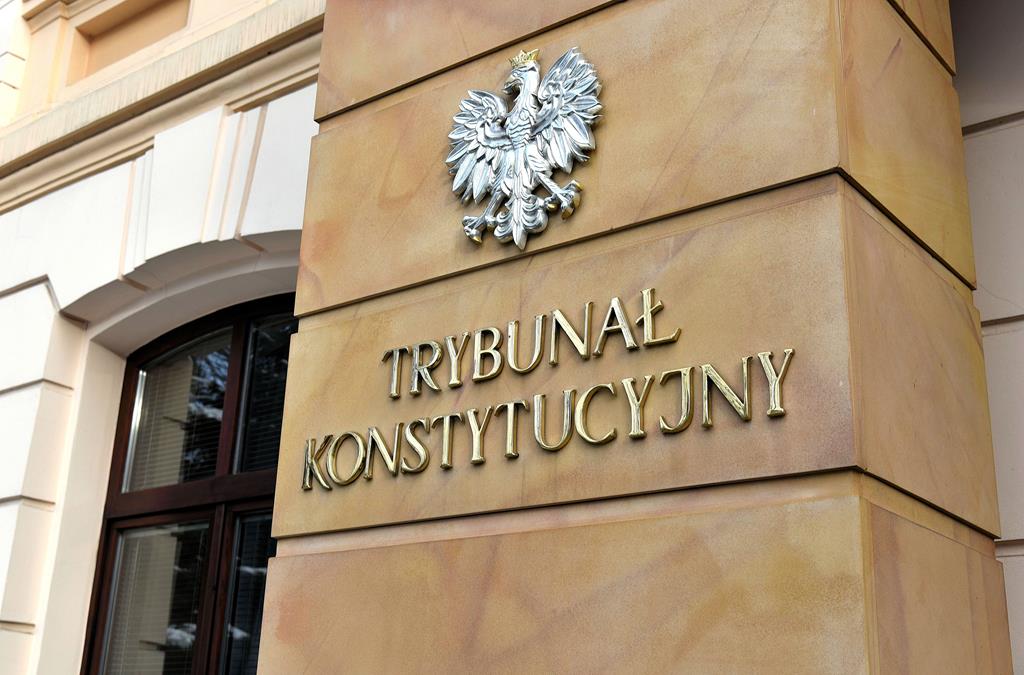 Trybunał Konstytucyjny - Adrian Grycuk - CC BY-SA 3.0 pl