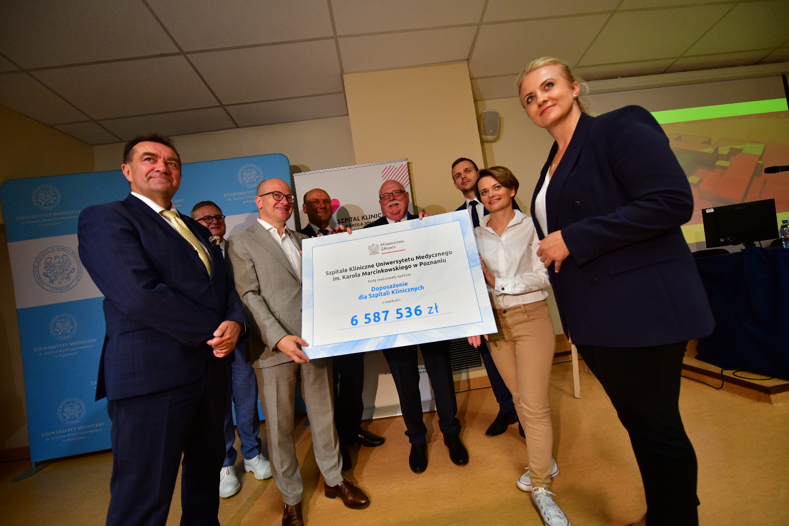 minister katarzyna sójka poznan szpital kliniczny  - Wojtek Wardejn - Radio Poznań