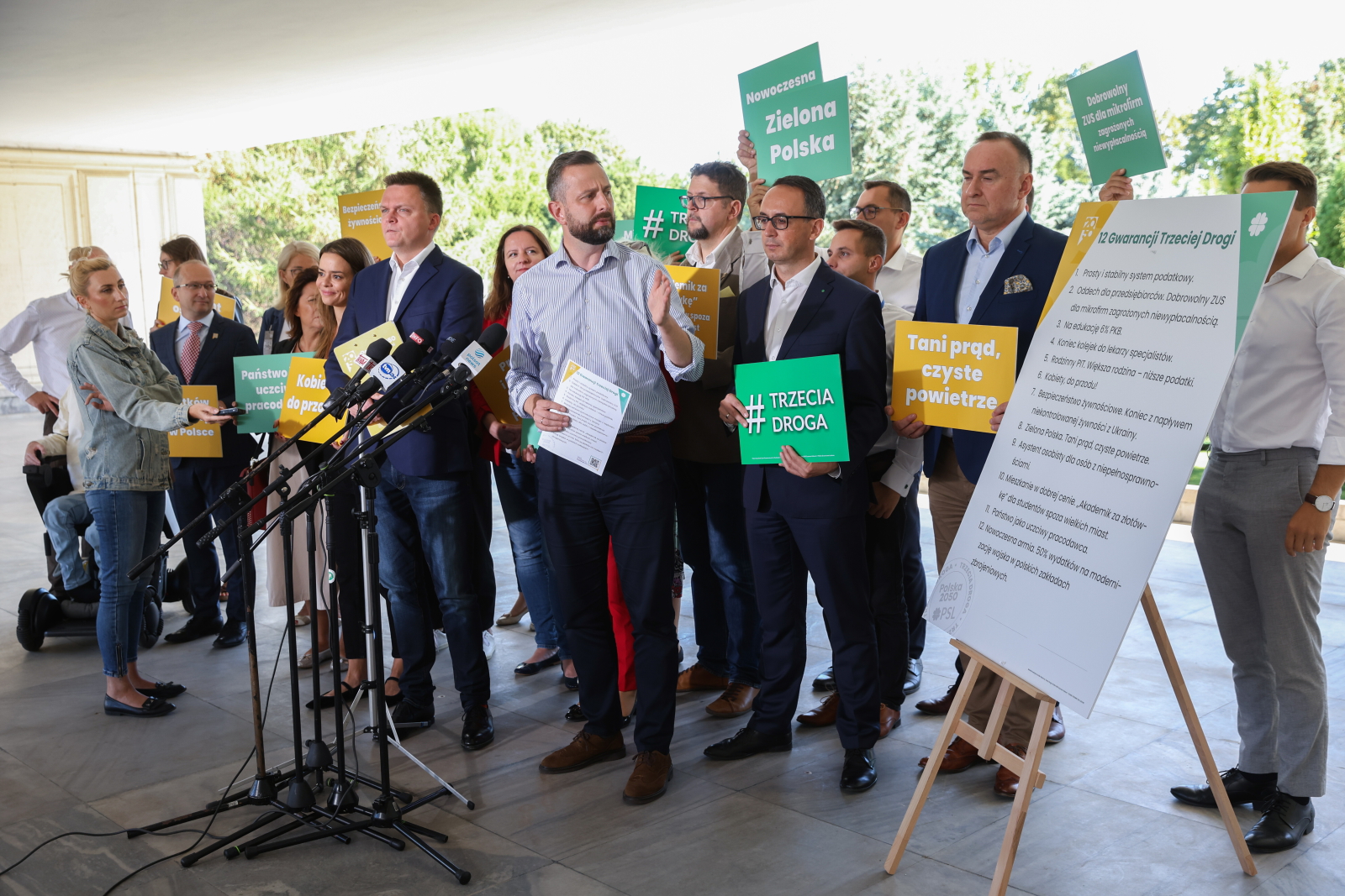 mid-23915079 - PAP/Rafał Guz