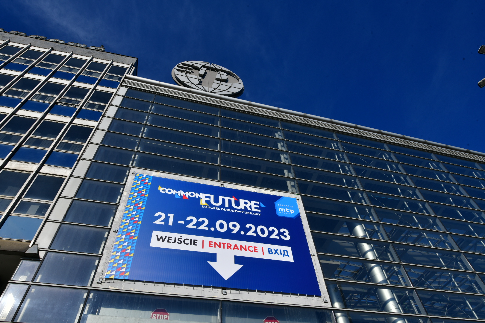 kongres odbudowy ukrainy mtp - Wojtek Wardejn - Radio Poznań