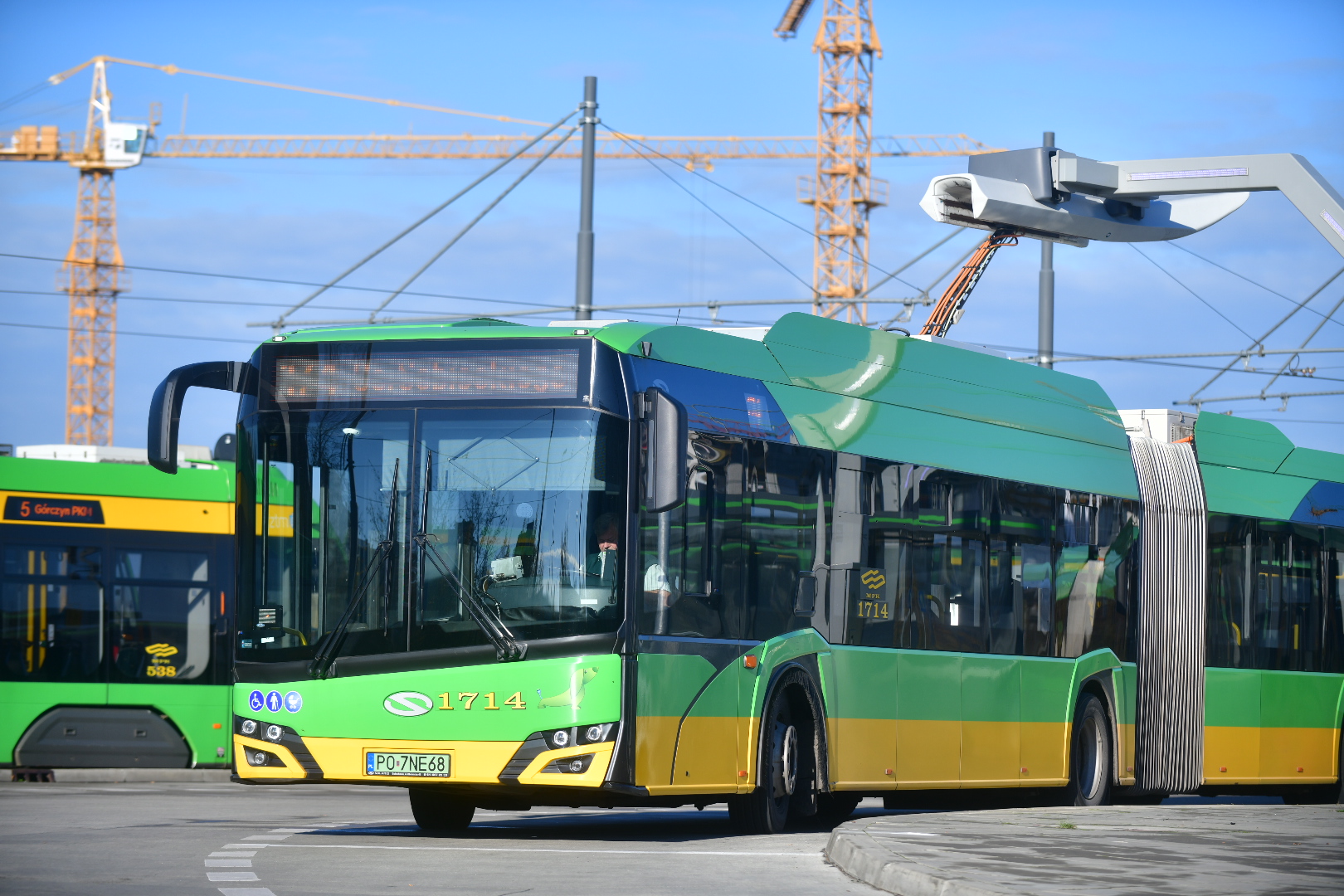 autobusy elektryczne poznań - Wojtek Wardejn - Radio Poznań