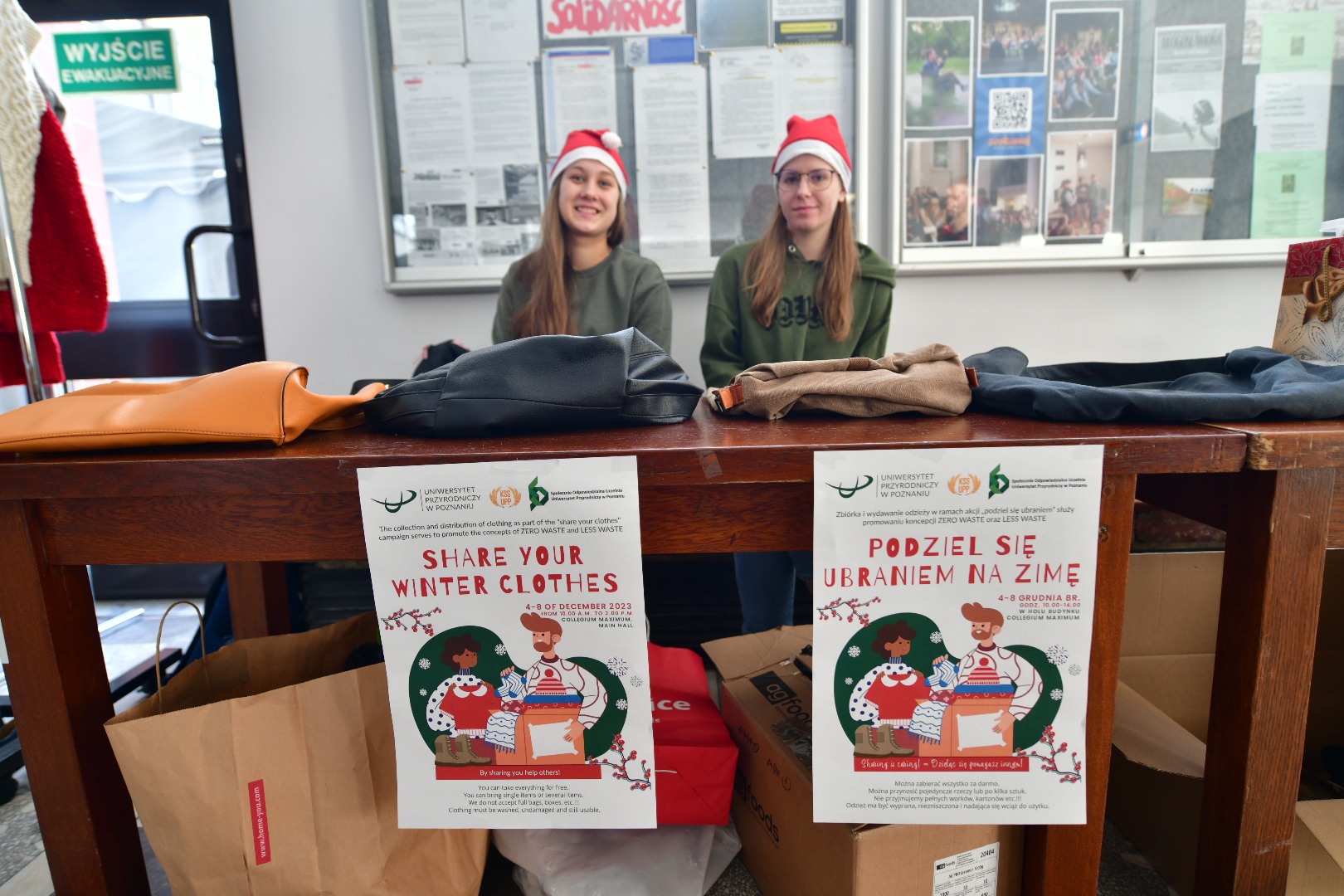 podziel się ubraniami Collegium Maximum Uniwersytetu Przyrodniczego  - Wojtek Wardejn - Radio Poznań