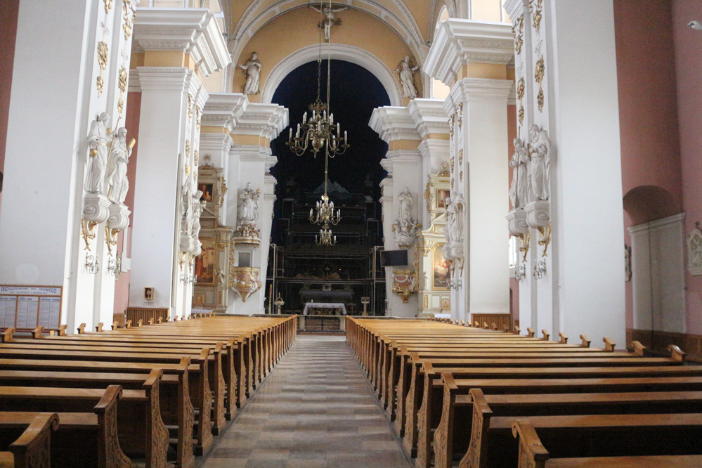budowa żłóbka u franciszkaniu w poznaniu - Leon Bielewicz  - Radio Poznań