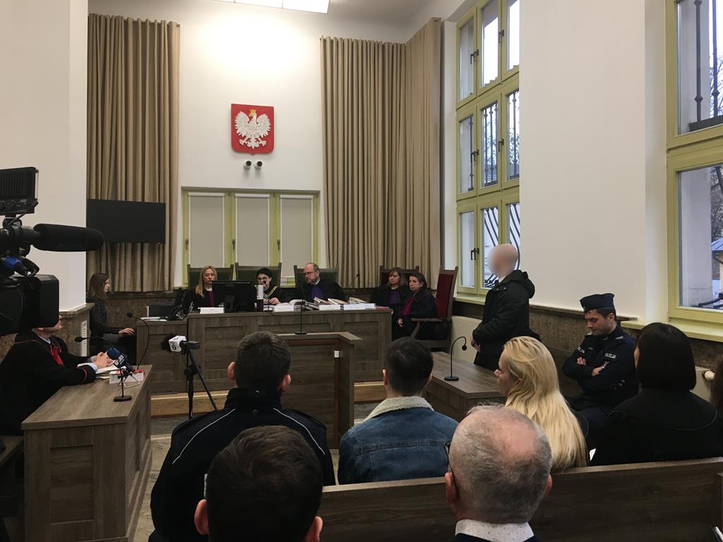 Skatowali bezdomnego proces kalisz - Danuta Synkiewicz  - Radio Poznań