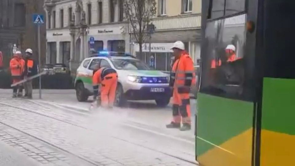 Awaria torowisko Aleje Marcinkowskiego - ig: poznan_moment