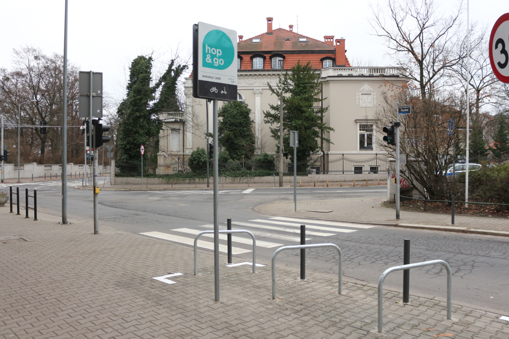 hop and go parkingi dla hulajnóg  - Leon Bielewicz  - Radio Poznań