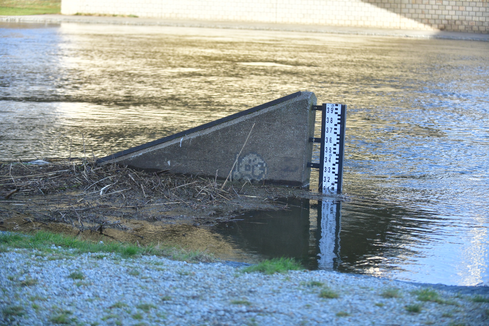 budowa kładki bertychowskiej stan warty warta poziom wody rzeka warta - Wojtek Wardejn - Radio Poznań