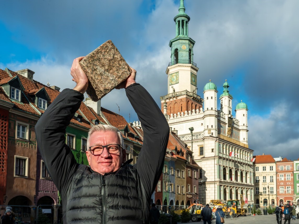 kostka stary rynek licytacja wośp - Sztab_Lawica