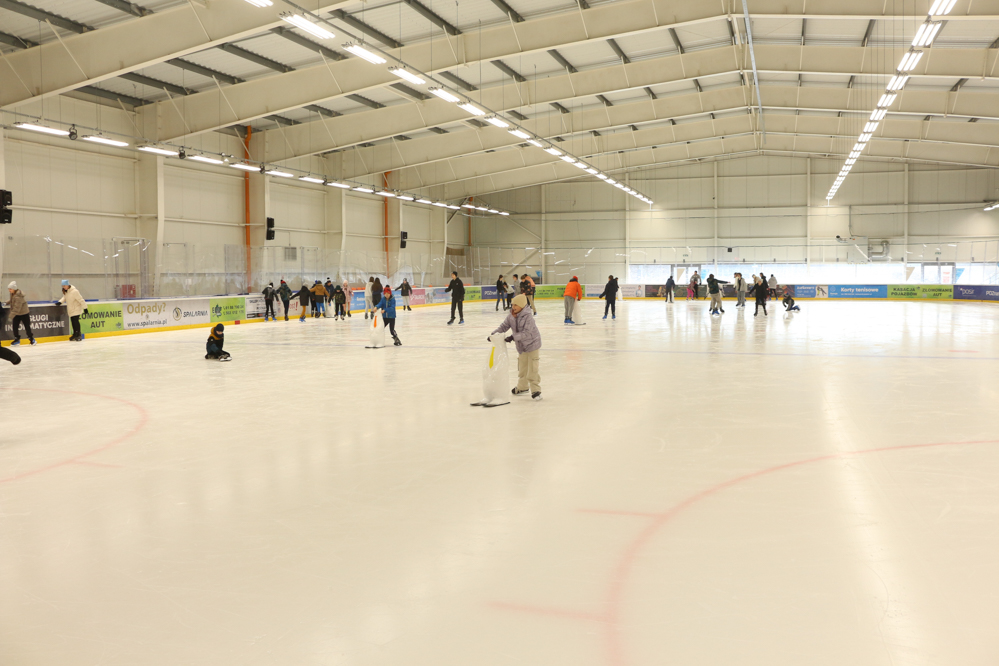 lodowisko chwiałka łyżwy tafla lodu - Leon Bielewicz  - Radio Poznań