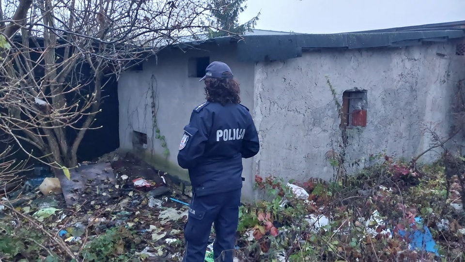 pustostan bezdomny pomoc gniezno - KPP Gniezno